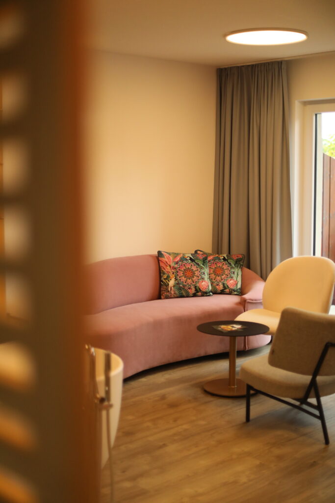 Sitzecke mit Sofa